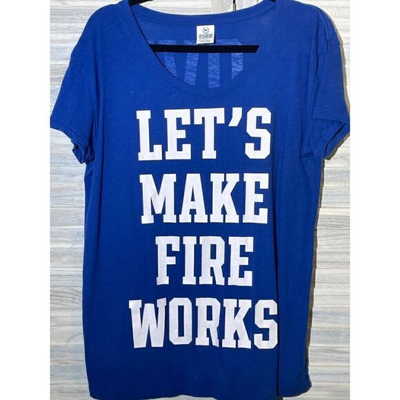 Victoria's Secret S-P PINK Fireworks Tee - Picture 2 of 13